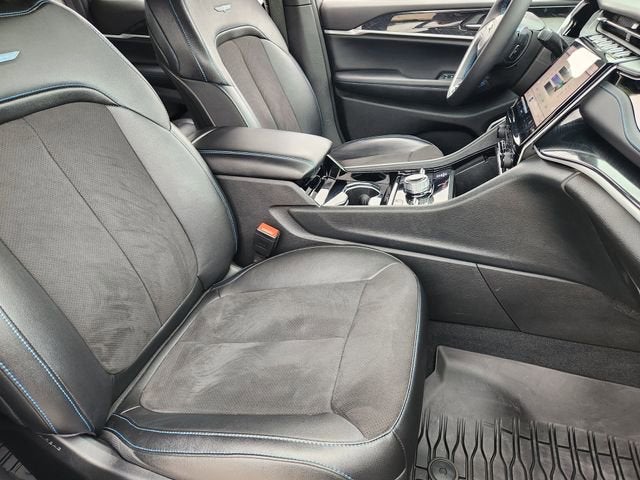 2023 Jeep Grand Cherokee 4xe Trailhawk