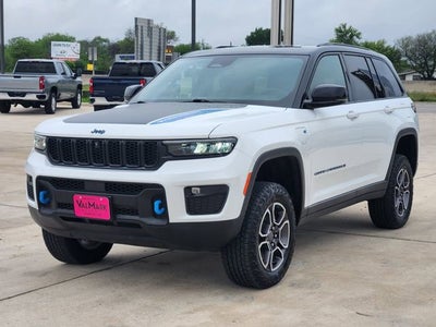 2023 Jeep Grand Cherokee 4xe Trailhawk