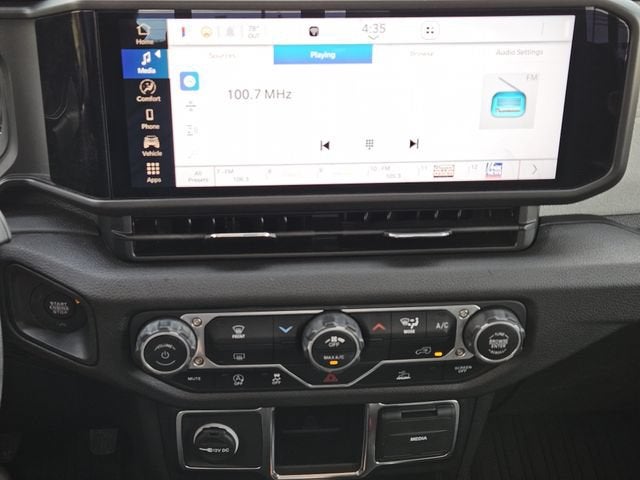 2024 Jeep Gladiator Sport