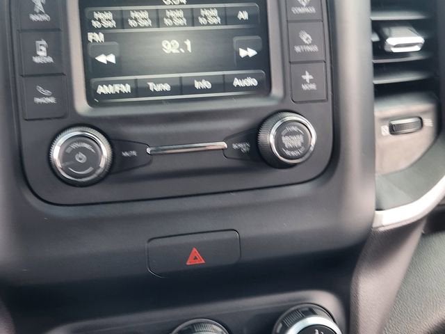 2022 RAM 1500 Big Horn Crew Cab 4x2 5'7" Box