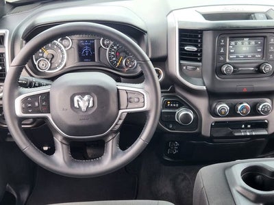2022 RAM 1500 Big Horn Crew Cab 4x2 5'7" Box