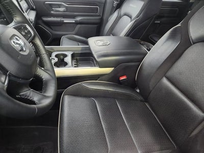 2022 RAM 1500 Laramie Crew Cab 4x2 5'7" Box