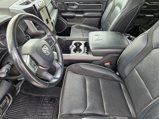 2022 RAM 1500 Laramie Crew Cab 4x4 5'7" Box