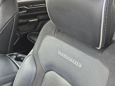 2022 RAM 1500 Laramie Crew Cab 4x4 5'7" Box