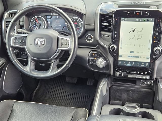 2022 RAM 1500 Laramie Crew Cab 4x4 5'7" Box