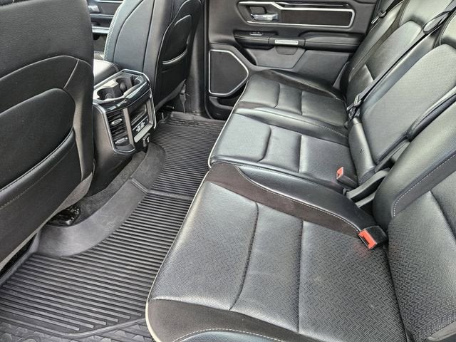 2022 RAM 1500 Laramie Crew Cab 4x4 5'7" Box