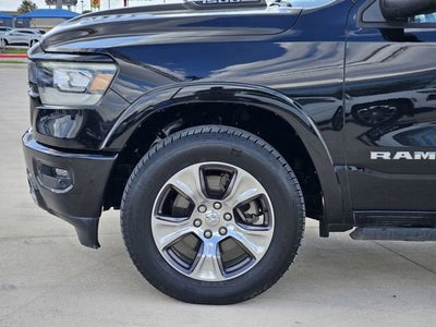 2022 RAM 1500 Laramie Crew Cab 4x4 5'7" Box