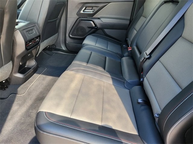 2026 Chevrolet Silverado EV Trail Boss - Max Range