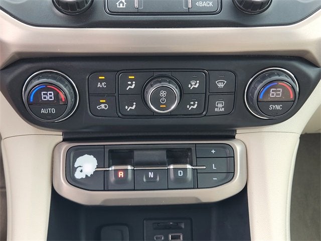 2020 GMC Acadia Denali