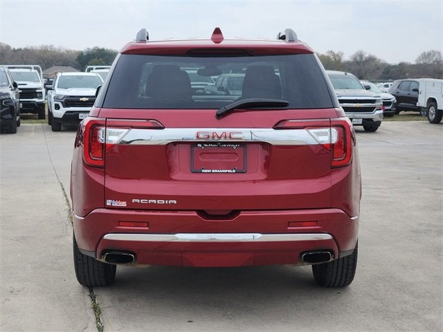 2020 GMC Acadia Denali