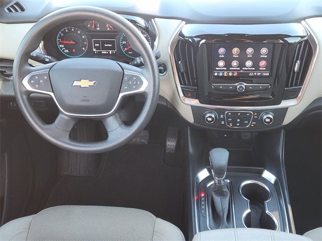 2022 Chevrolet Traverse LS