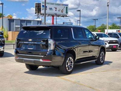 2026 Chevrolet Suburban LT