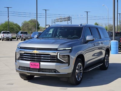 2026 Chevrolet Suburban LT
