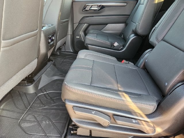 2027 Chevrolet Suburban RST