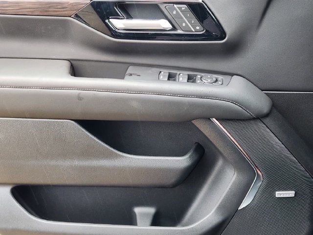 2027 Chevrolet Tahoe LT