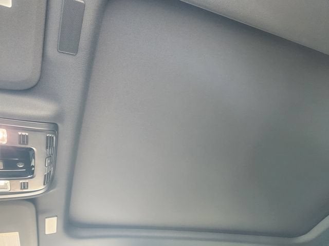 2026 Chevrolet Tahoe Premier - Photo 18