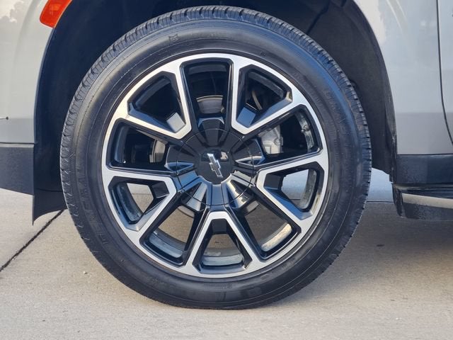 2024 Chevrolet Suburban RST