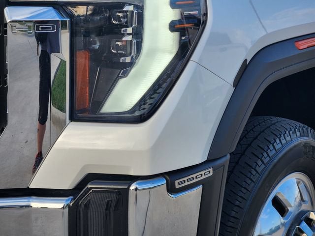 2024 GMC Sierra 3500HD SLT - Photo 8