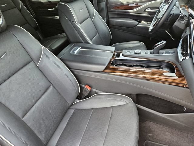 2023 Cadillac Escalade ESV Premium Luxury