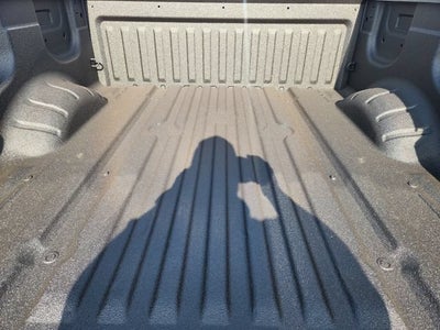 2022 Nissan TITAN Crew Cab SV 4x4