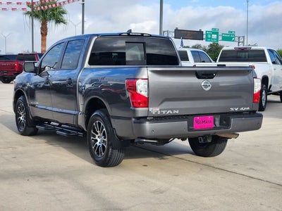 2022 Nissan TITAN Crew Cab SV 4x4