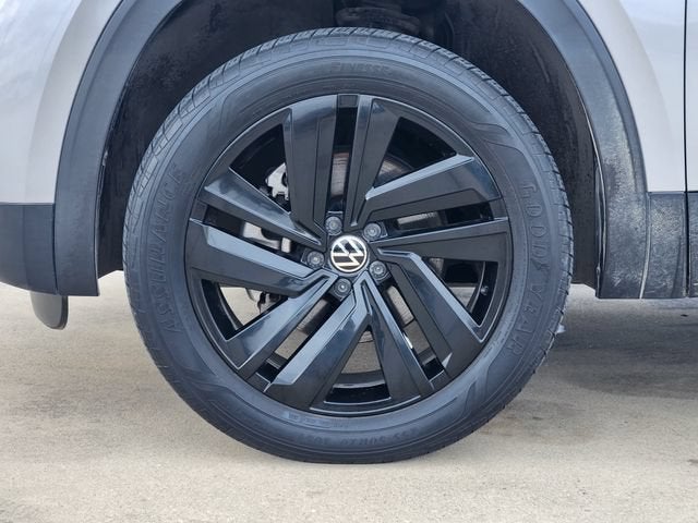 2022 Volkswagen Atlas Cross Sport 3.6L V6 SE w/Technology