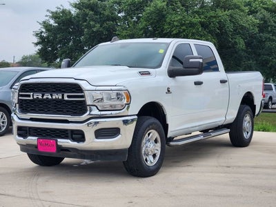 2024 RAM 2500 Tradesman Crew Cab 4x4 6'4" Box