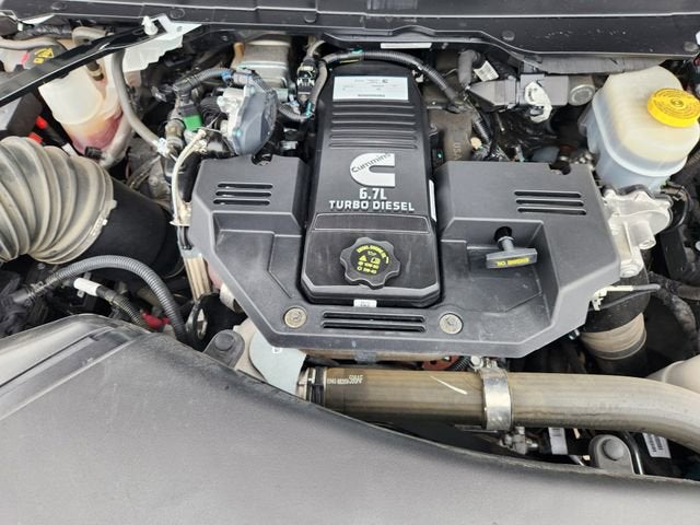 2024 RAM 2500 Tradesman Crew Cab 4x4 6'4" Box