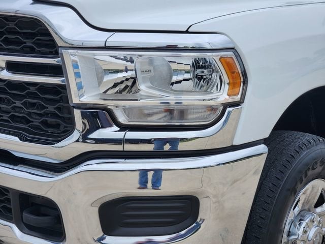 2024 RAM 2500 Tradesman Crew Cab 4x4 6'4" Box