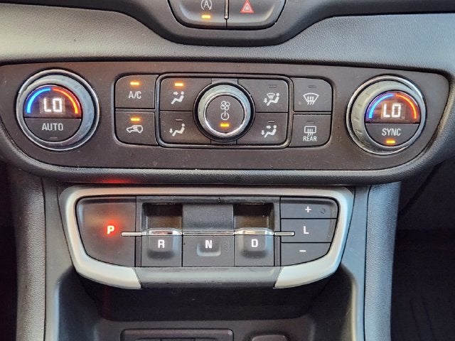 2022 GMC Terrain SLE - Photo 19