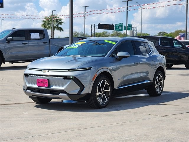 2025 Chevrolet Equinox EV LT