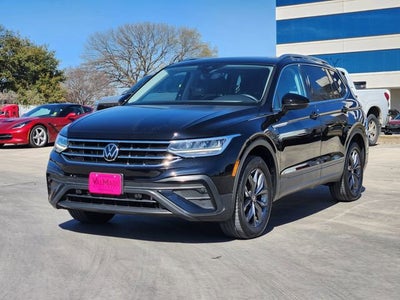 2023 Volkswagen Tiguan 2.0T SE