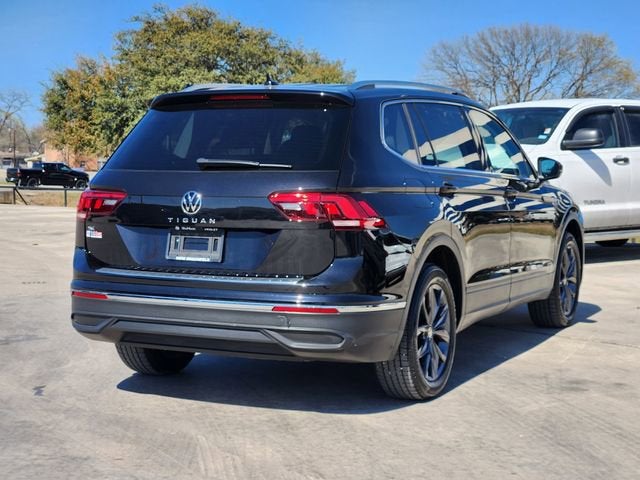 2023 Volkswagen Tiguan 2.0T SE