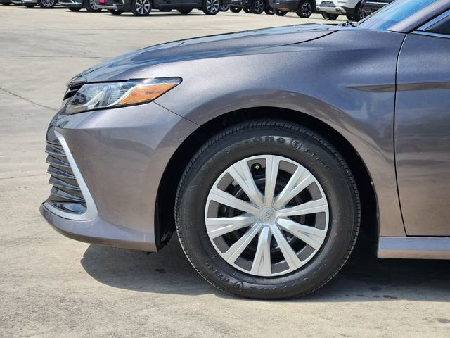 2024 Toyota Camry Hybrid LE
