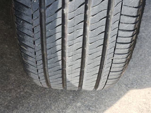 2024 Toyota Camry Hybrid LE