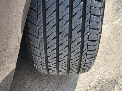 2024 Toyota Camry Hybrid LE