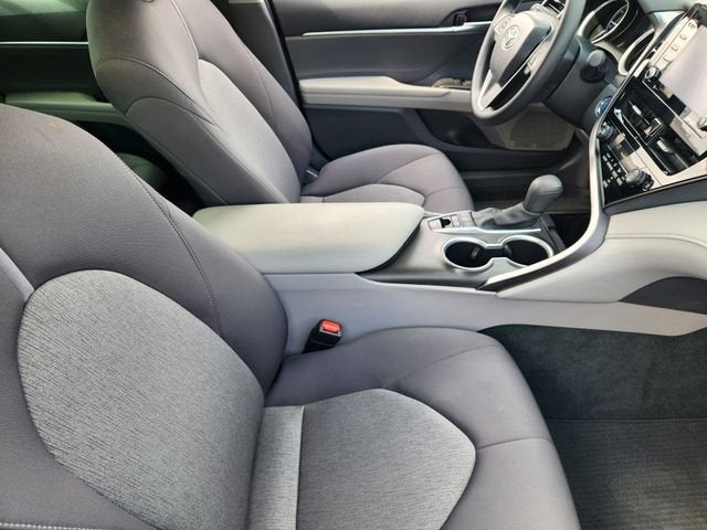 2024 Toyota Camry Hybrid LE