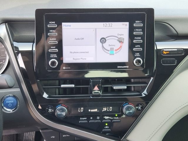 2024 Toyota Camry Hybrid LE