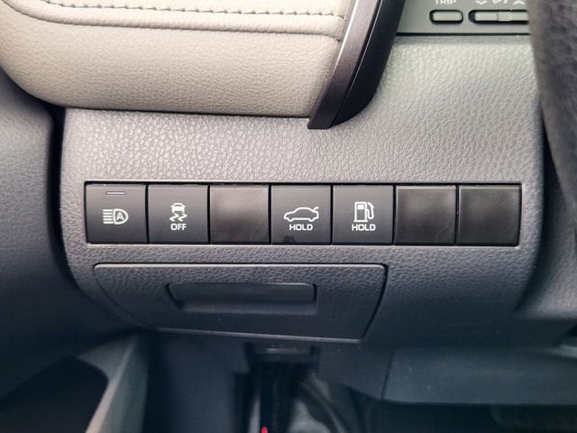 2024 Toyota Camry Hybrid LE