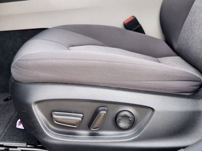 2024 Toyota Camry Hybrid LE