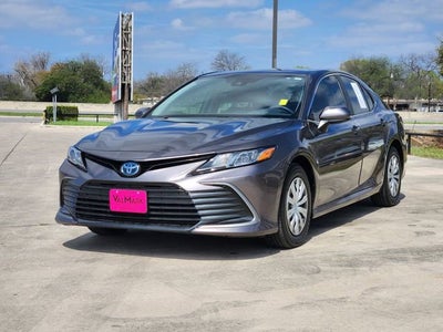 2024 Toyota Camry Hybrid LE