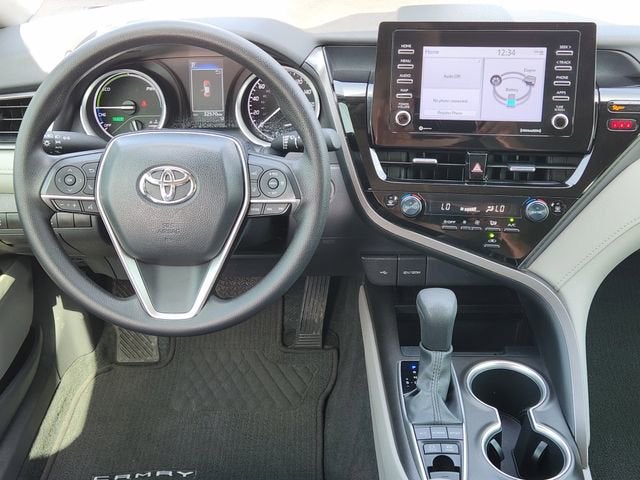 2024 Toyota Camry Hybrid LE