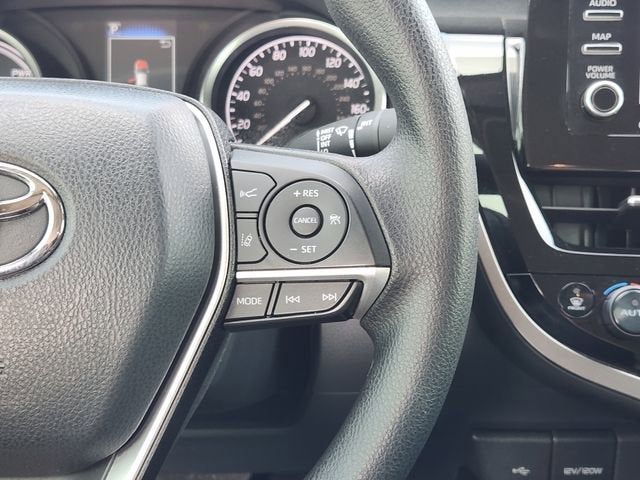 2024 Toyota Camry Hybrid LE