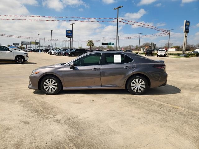 2024 Toyota Camry Hybrid LE