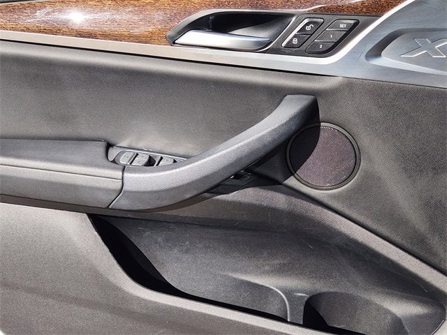 2022 BMW X4 xDrive30i