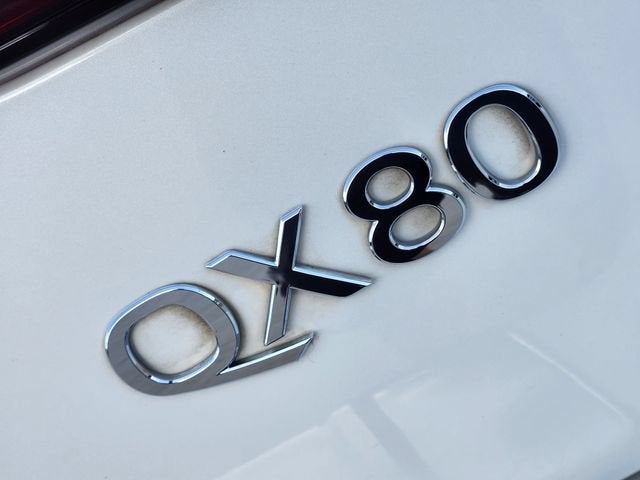 2021 INFINITI QX80 LUXE