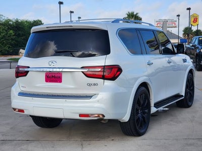 2021 INFINITI QX80 LUXE