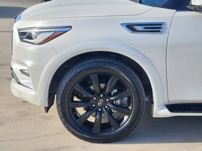 2021 INFINITI QX80 LUXE