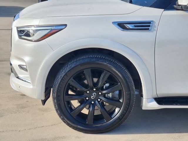 2021 INFINITI QX80 LUXE