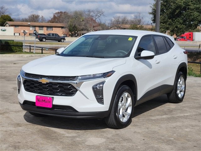 2025 Chevrolet Trax LS